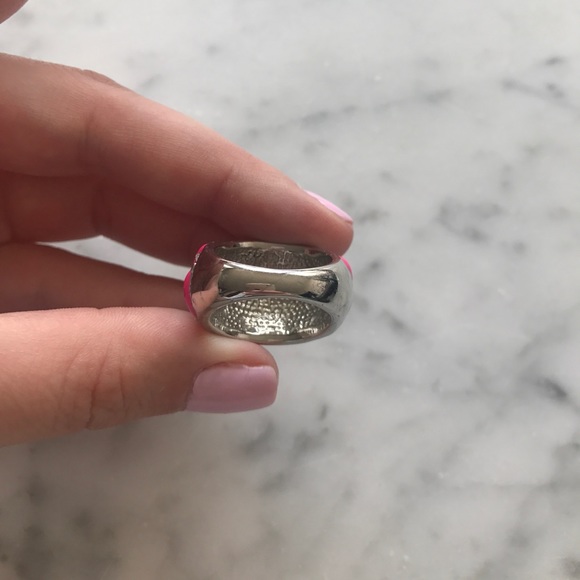 Express Rhinestone Pink Statement Ring NWOT - Picture 3 of 4