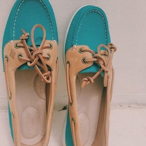AQUA SPERRY TOP SIDERS💗💗💗❤️🎀🎀🎀