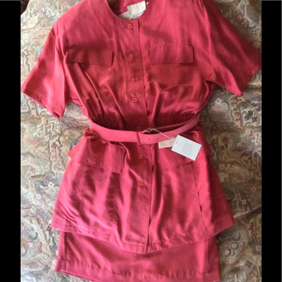 Vintage Silk Skirt Suit With Unique Sun Design - Picture 2 of 6