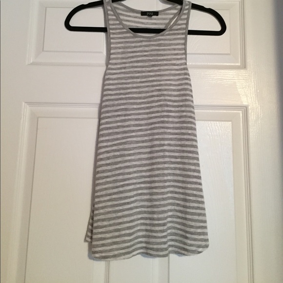 Flowy Razorback grey and white striped tank - Picture 1 of 3