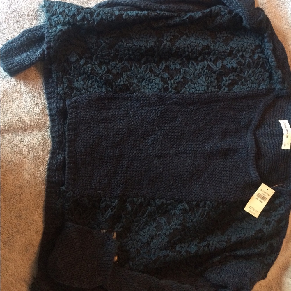 Abercrombie and fitch sweater