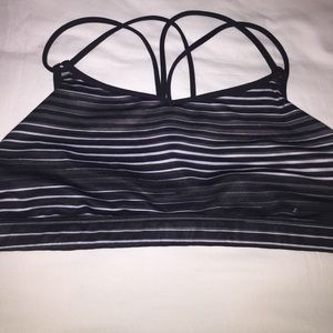 Lululemon sports bra