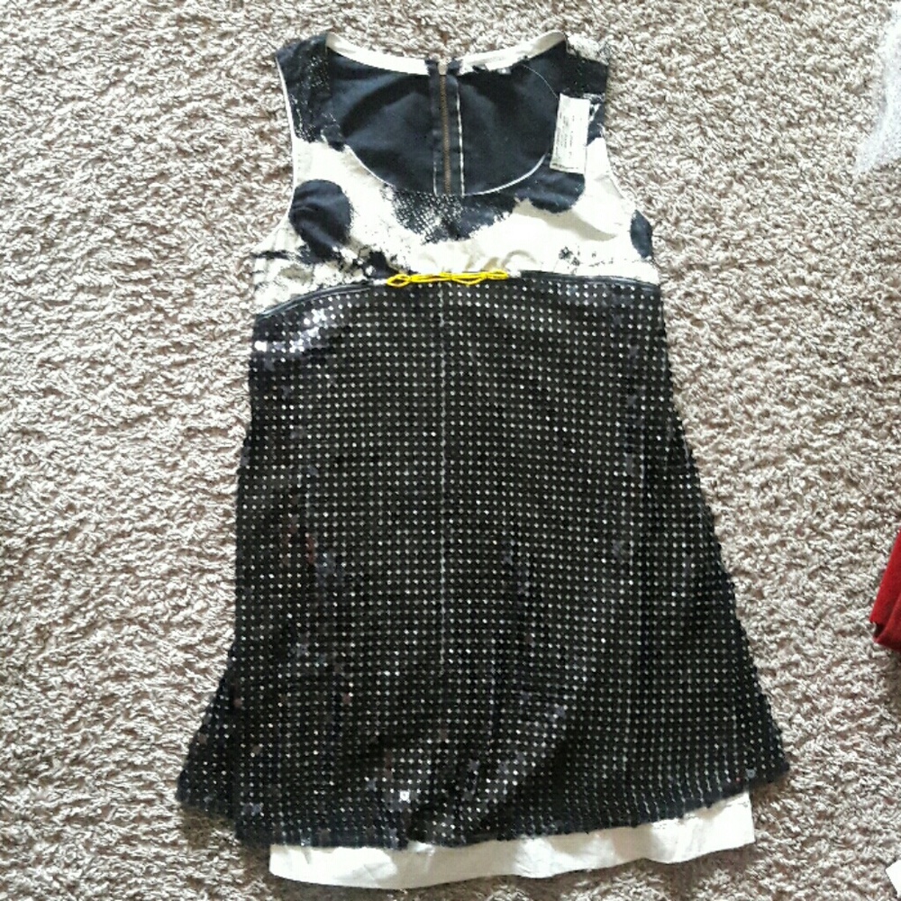 Rozae Nichols embellished dress NWT