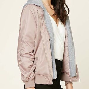 Hooded bomber jacket