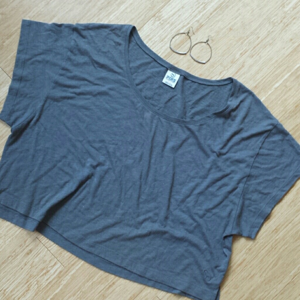 SOLD - VS PINK crop top