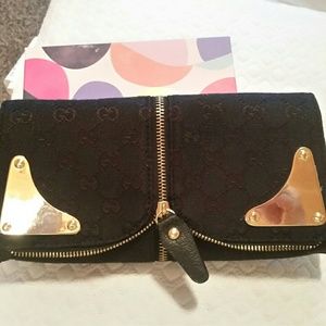 Gucci (not authentic)