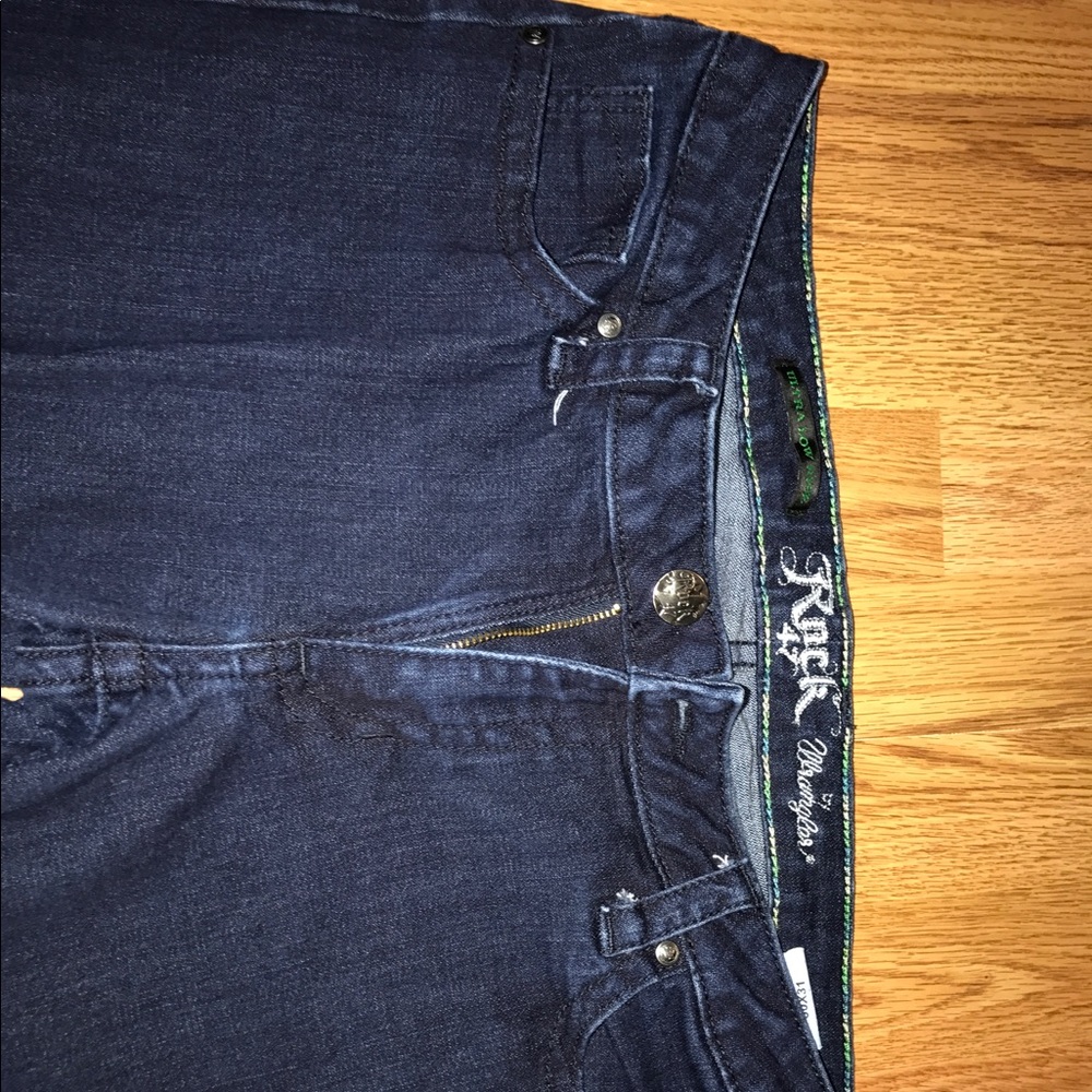 Rock 47 Capri's