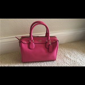 Coach Crossgrain Leather Bennett Satchel in Dahlia