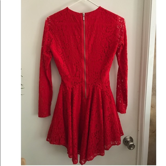 H&M red lace dress - Picture 2 of 3