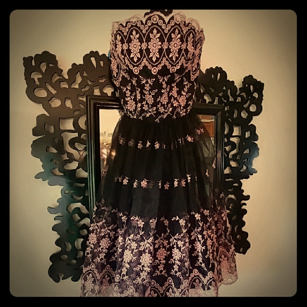 Betsy Johnson Gold Label EVENING sz4