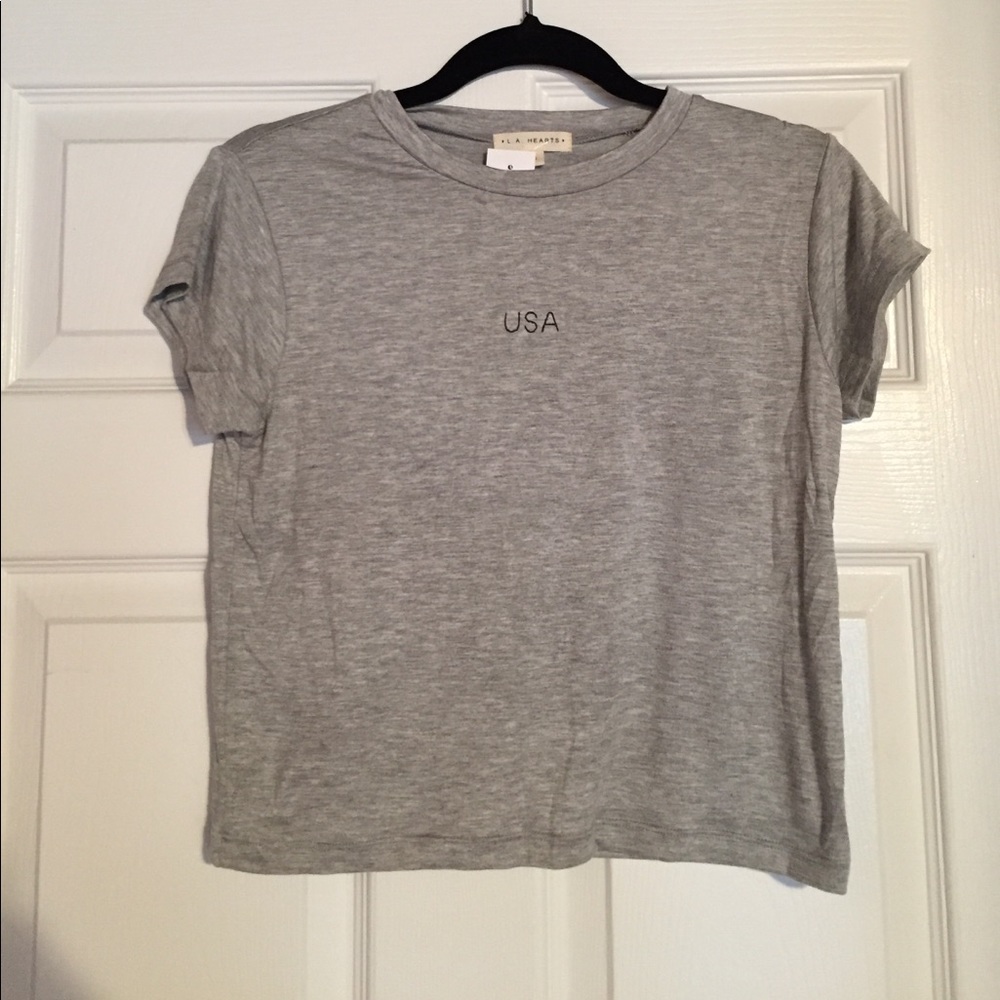 NWT cap sleeve crop t shirt