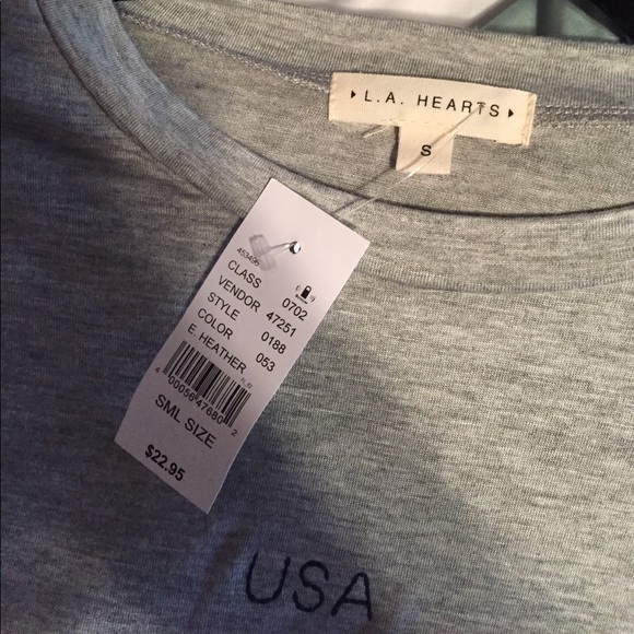 NWT cap sleeve crop t shirt - Picture 3 of 3