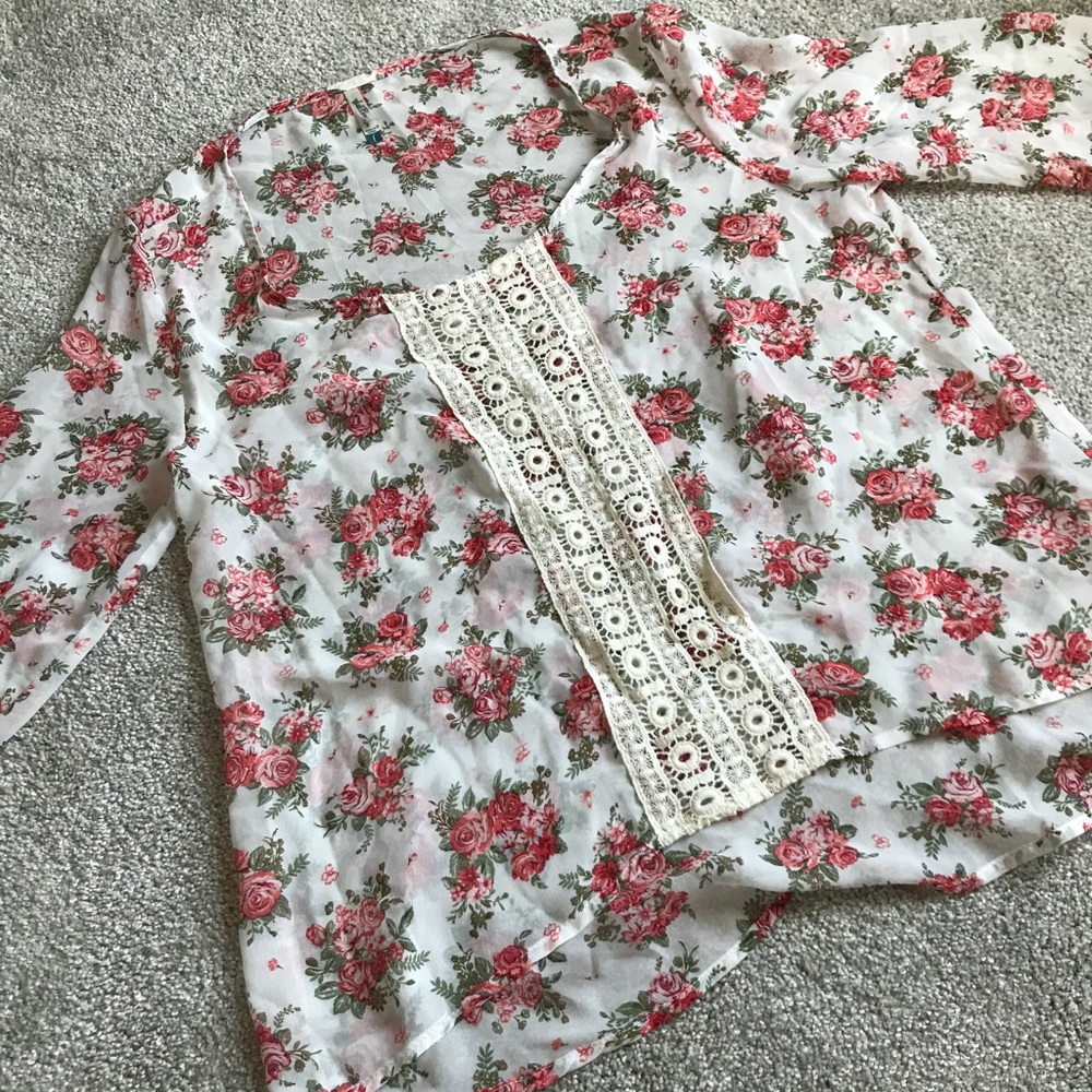 Floral top