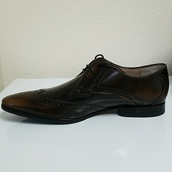 Never worn