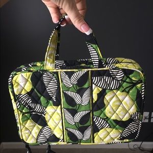 Vera Bradley Jewelry/Hanging Organizer