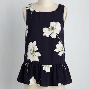 Navy Floral Sleeveless Blouse Size SM