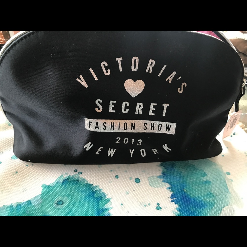 Brand New Victoria's Secret Fashion Bag