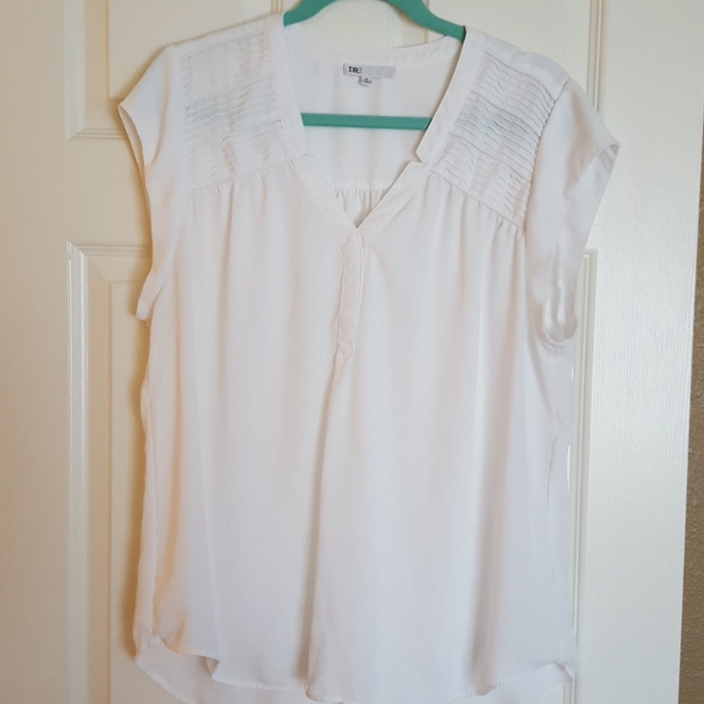 DR2 short sleeve blouse