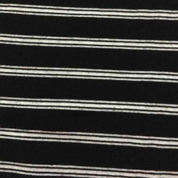 B&W striped shift dress - Picture 2 of 3