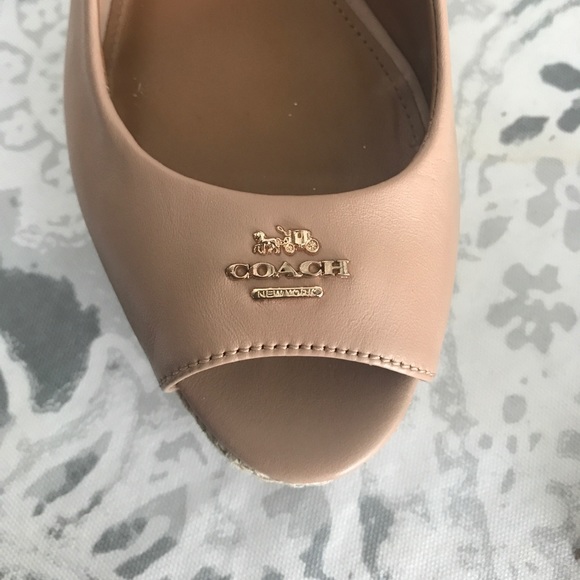 Coach sling back platform sandals. PRELOVED. IN GREAT CONDITION - Picture 5 of 7