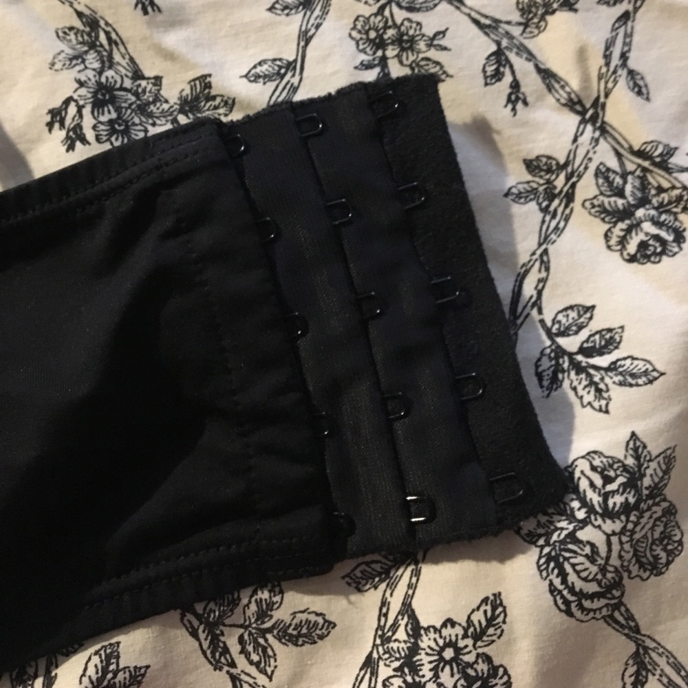 bathing suit - Picture 2 of 3
