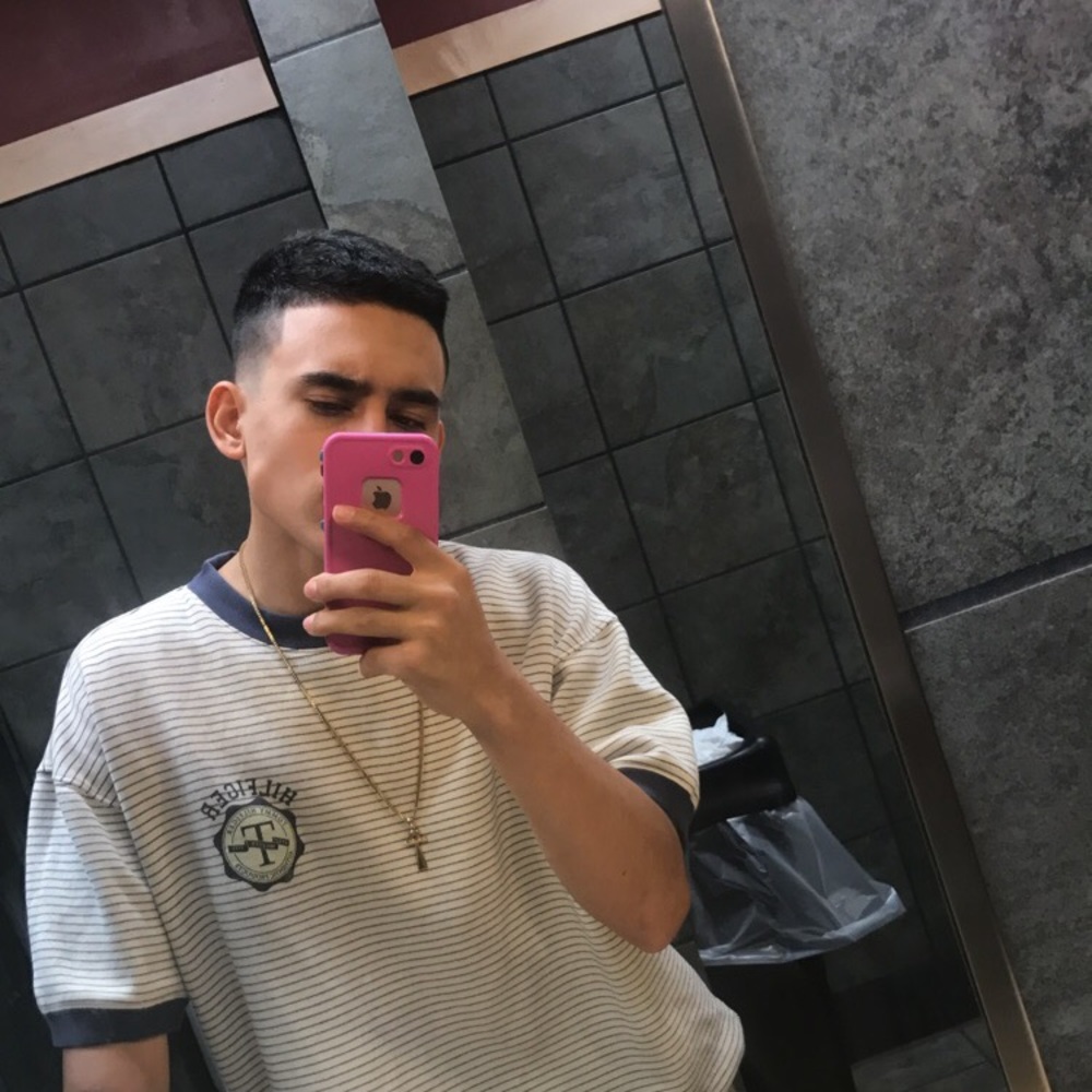 Meet your Posher, Alejandro