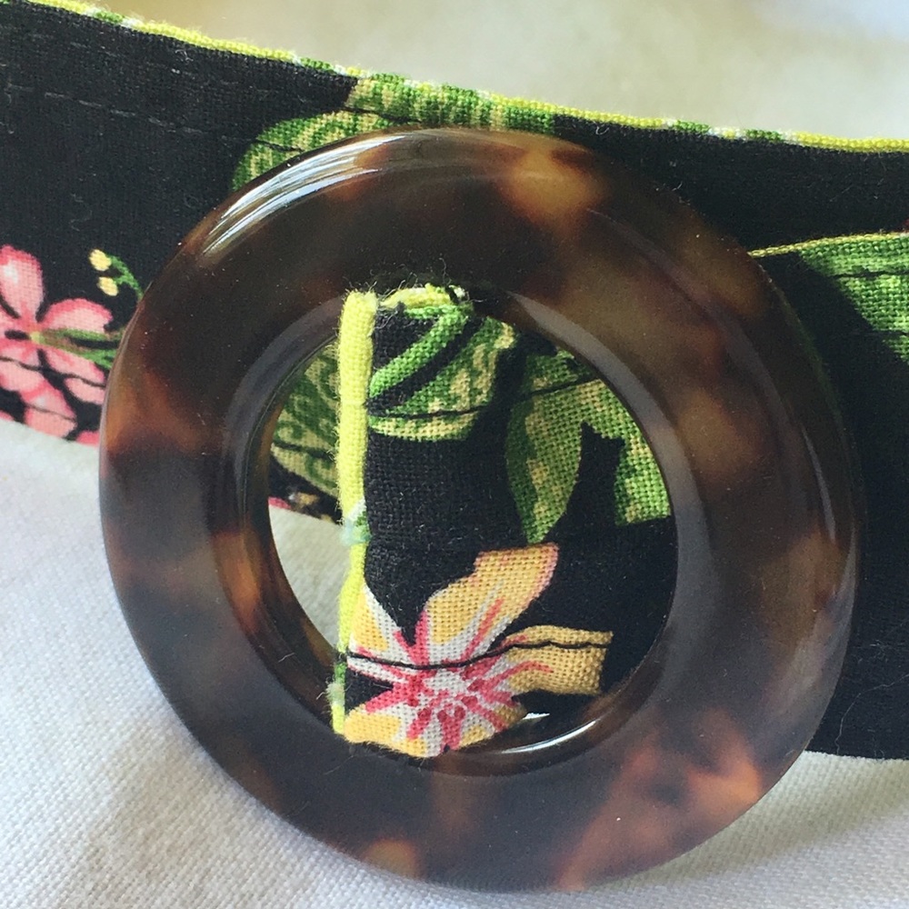 Vera Bradley Belt - Picture 2 of 3