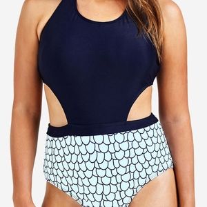 Cupshe Fish Scale Print One-Piece