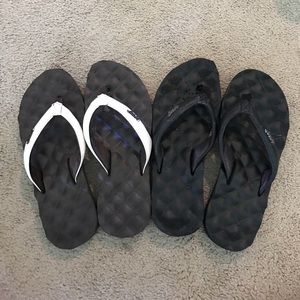 2 pair of reef sandals