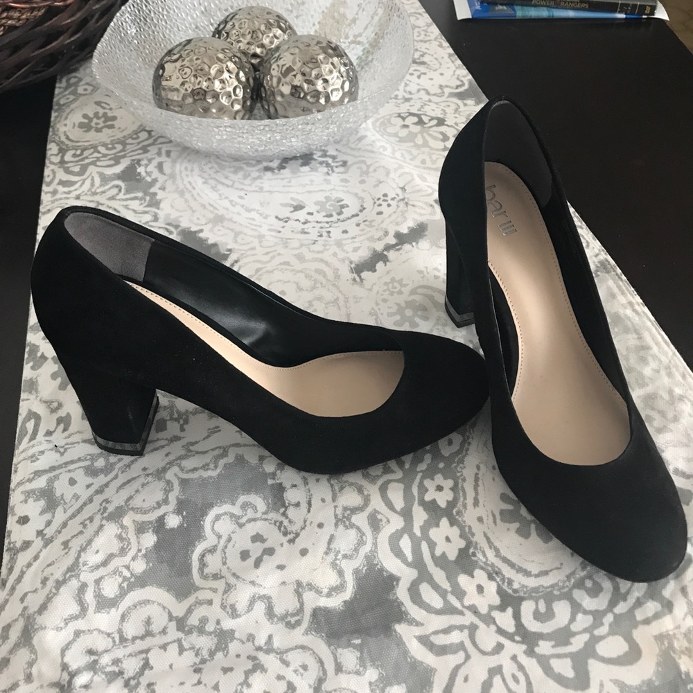 Bar III Round toe block heel shoes