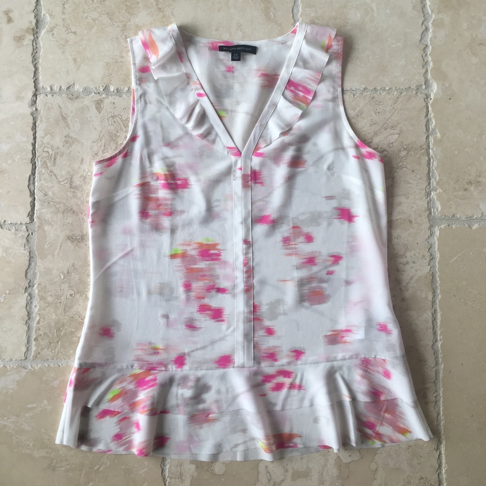 NWOT Banana Republic Sleeveless Top