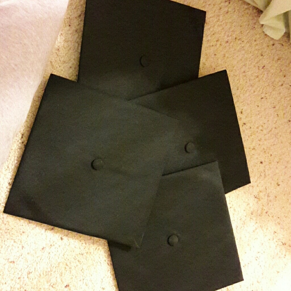 1 black graduation cap