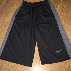 Nike Boys Shorts L