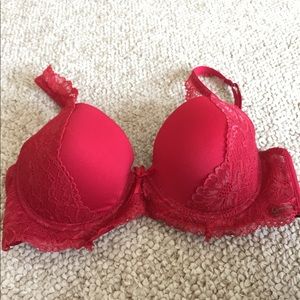 Jessica Simpson 34B red lace bra worn 1x