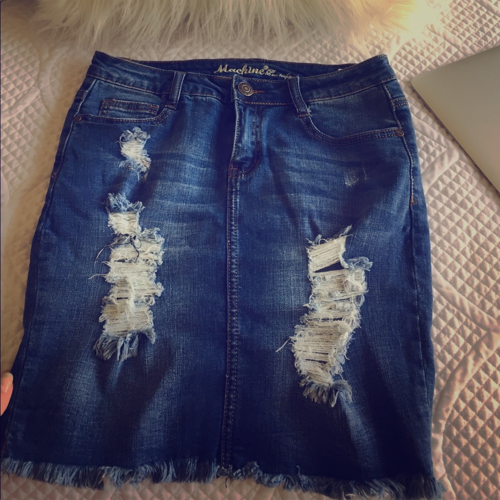 NEW  ripped jean skirt