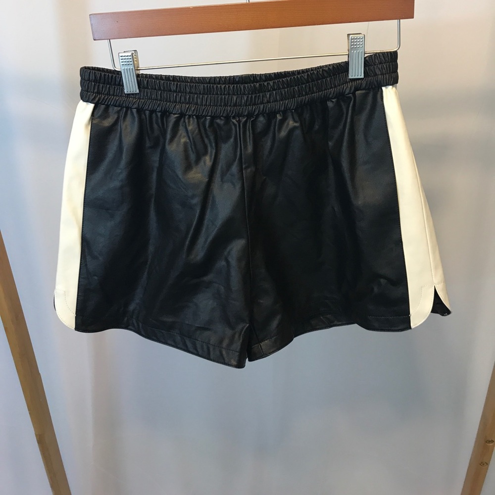 Fake leather shorts