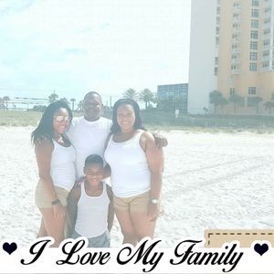 Meet your Posher, Constance