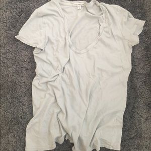 James Perse. Woman's shirt. Light blue.