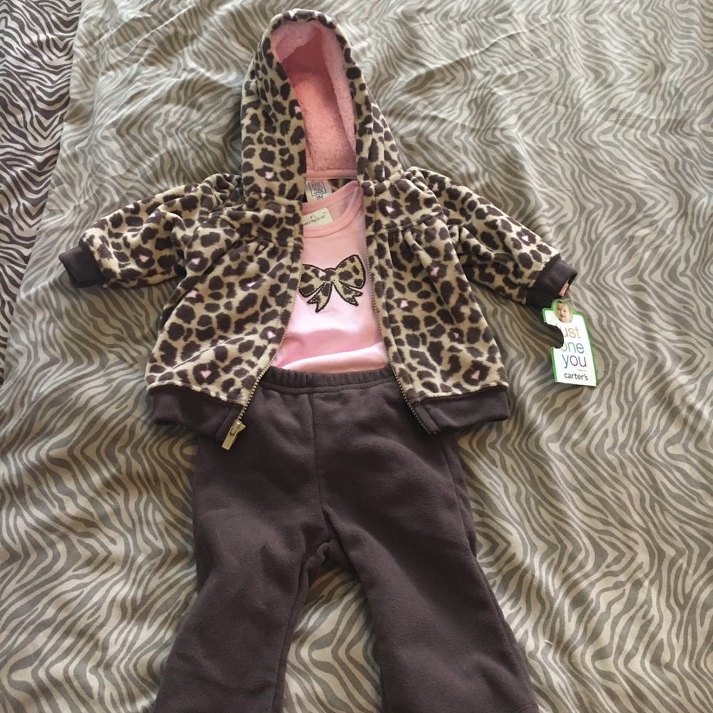 Carters infant sweatsuit
