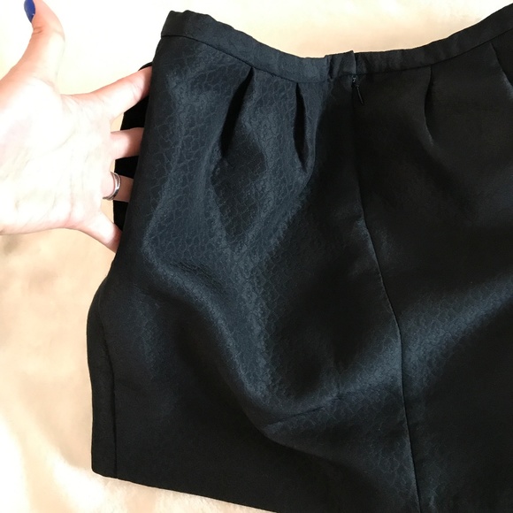 Erin Fetherston x Target skirt (fits like S/4) - Picture 2 of 5