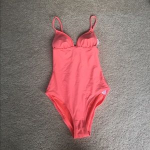 old navy one piece swimsuit
