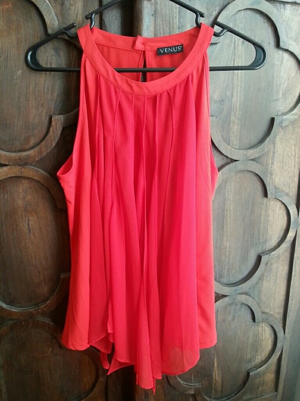 VENUS Tops - Red Venus top