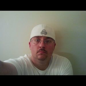 Meet your Posher, Harley