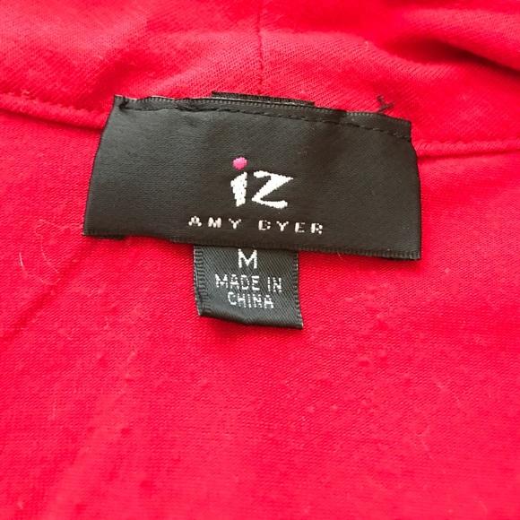 Red Top - Picture 3 of 3