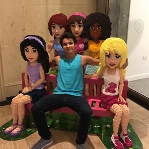 Meet your Posher, Roger