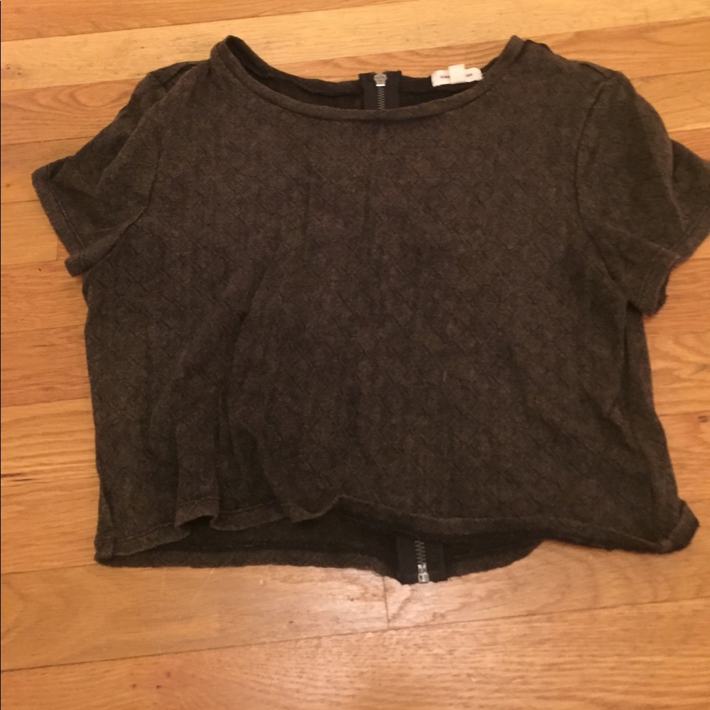Urban outfitters crop top never worn!