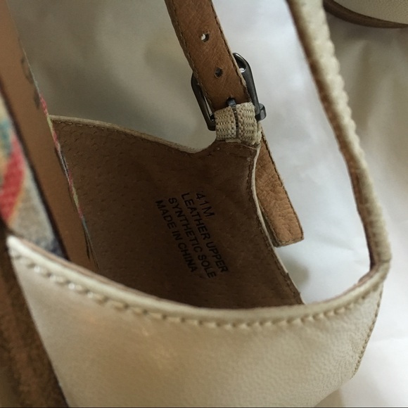 Biala Hurricane sandals - Picture 6 of 6