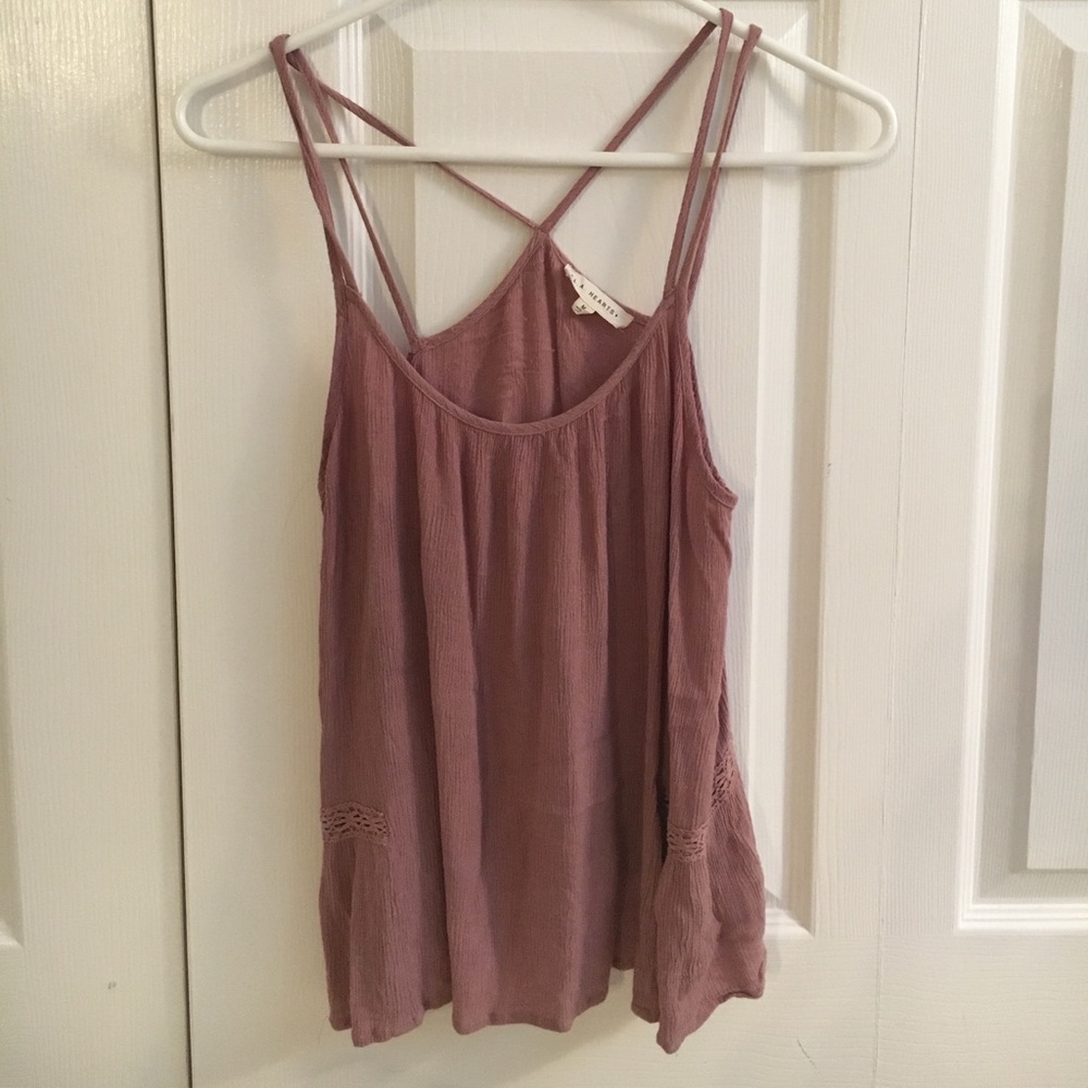 LA hears pink tank top. Size medium- small fit.