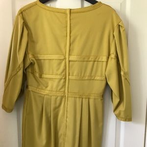 Robert Rodriguez light yellow cocktail dress.