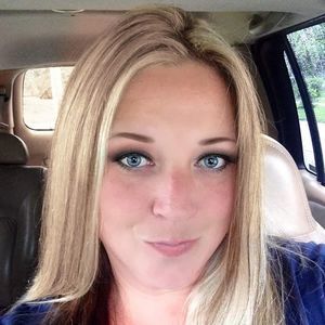 Meet your Posher, Brandy